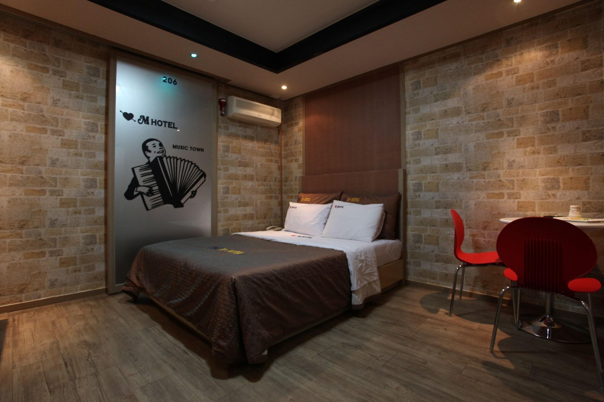 بيونجتايك M Motel Songtan المظهر الخارجي الصورة