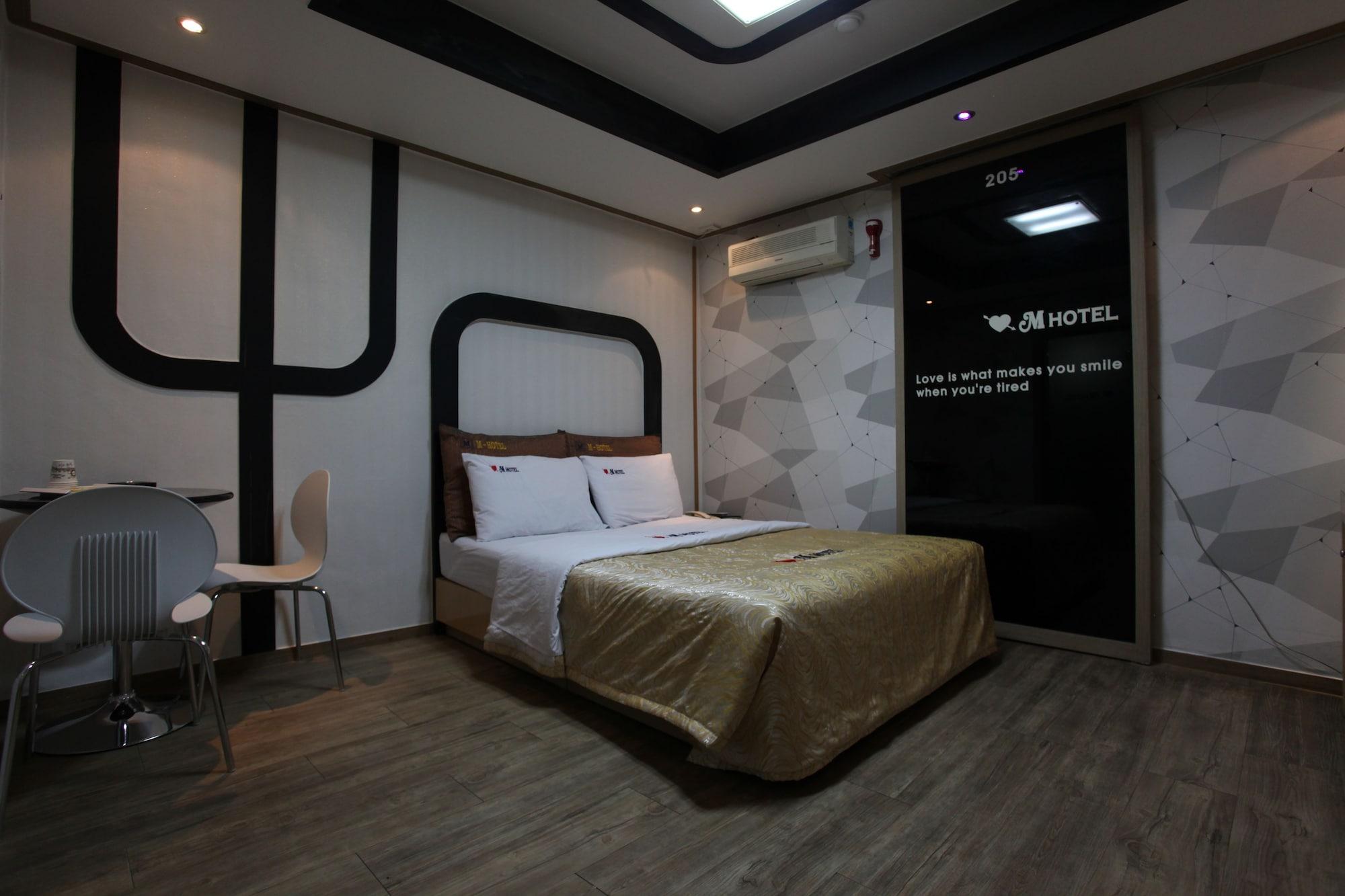 بيونجتايك M Motel Songtan المظهر الخارجي الصورة