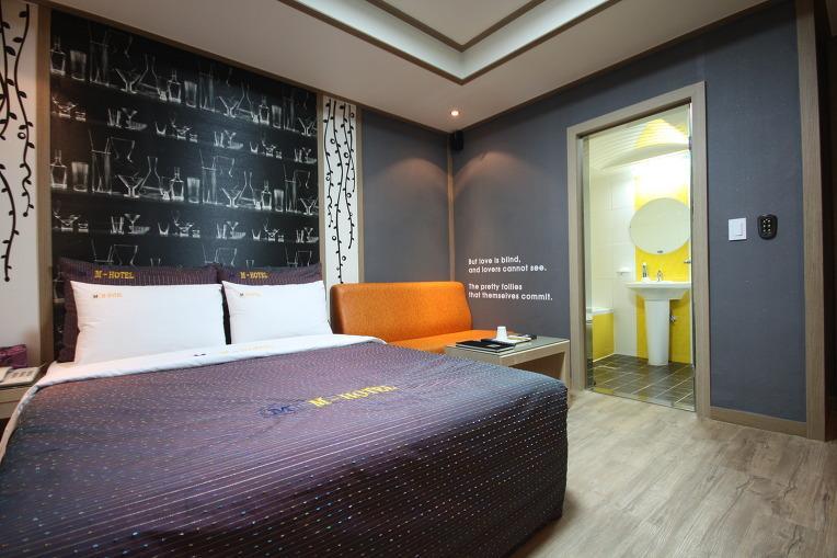 بيونجتايك M Motel Songtan الغرفة الصورة